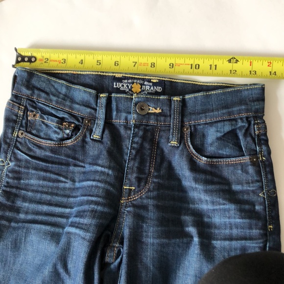 Lucky Brand size 25 Blue Jean Denim Boot cut zipper 5 pocket Excellent Condition - Picture 8 of 10